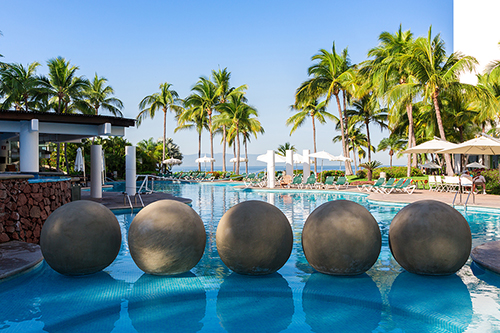 Resort Img