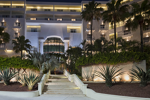 Hotel NYX Cancun.